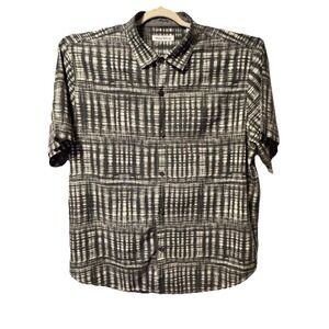 Tommy Bahama Men Button Up Pocket 100% Silk XL Black White S Sleeve Rare Pattern